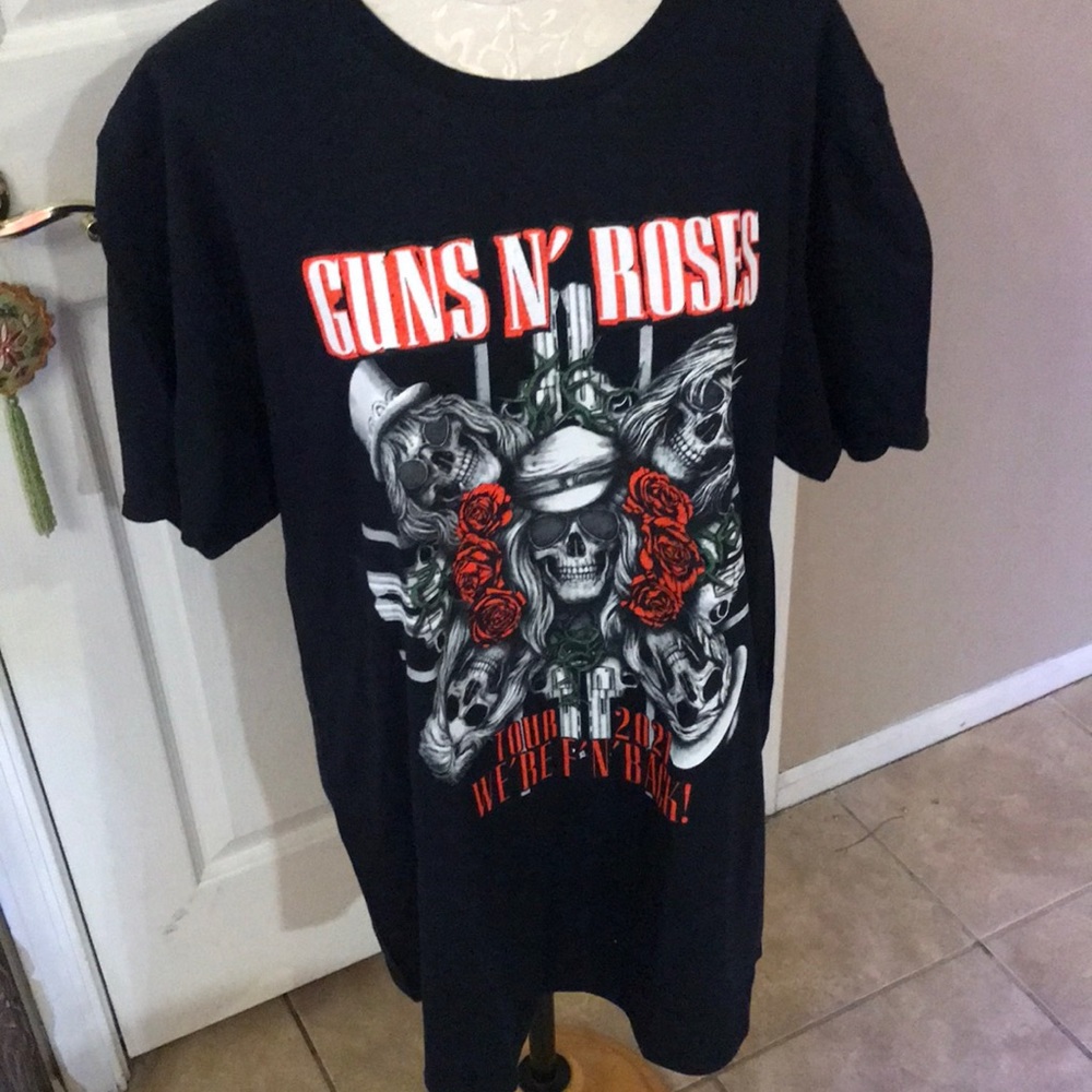 Guns and roses 2021 tour T-shirt